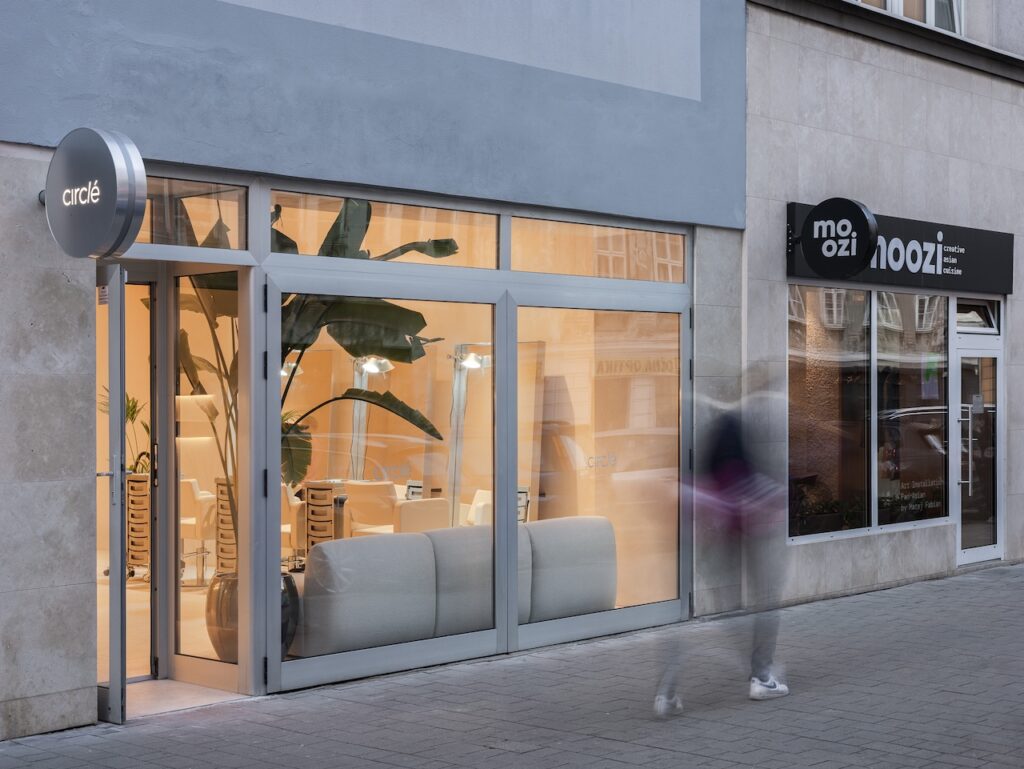 circlé salon storefront on Dunajská Street, Bratislava